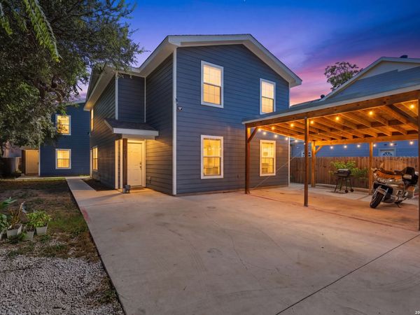 1535 W Laurel, San Antonio, TX 78201