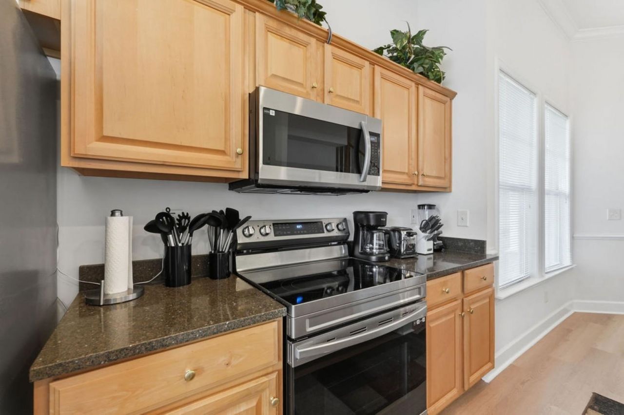 6095 Catalina Dr. Photo 11