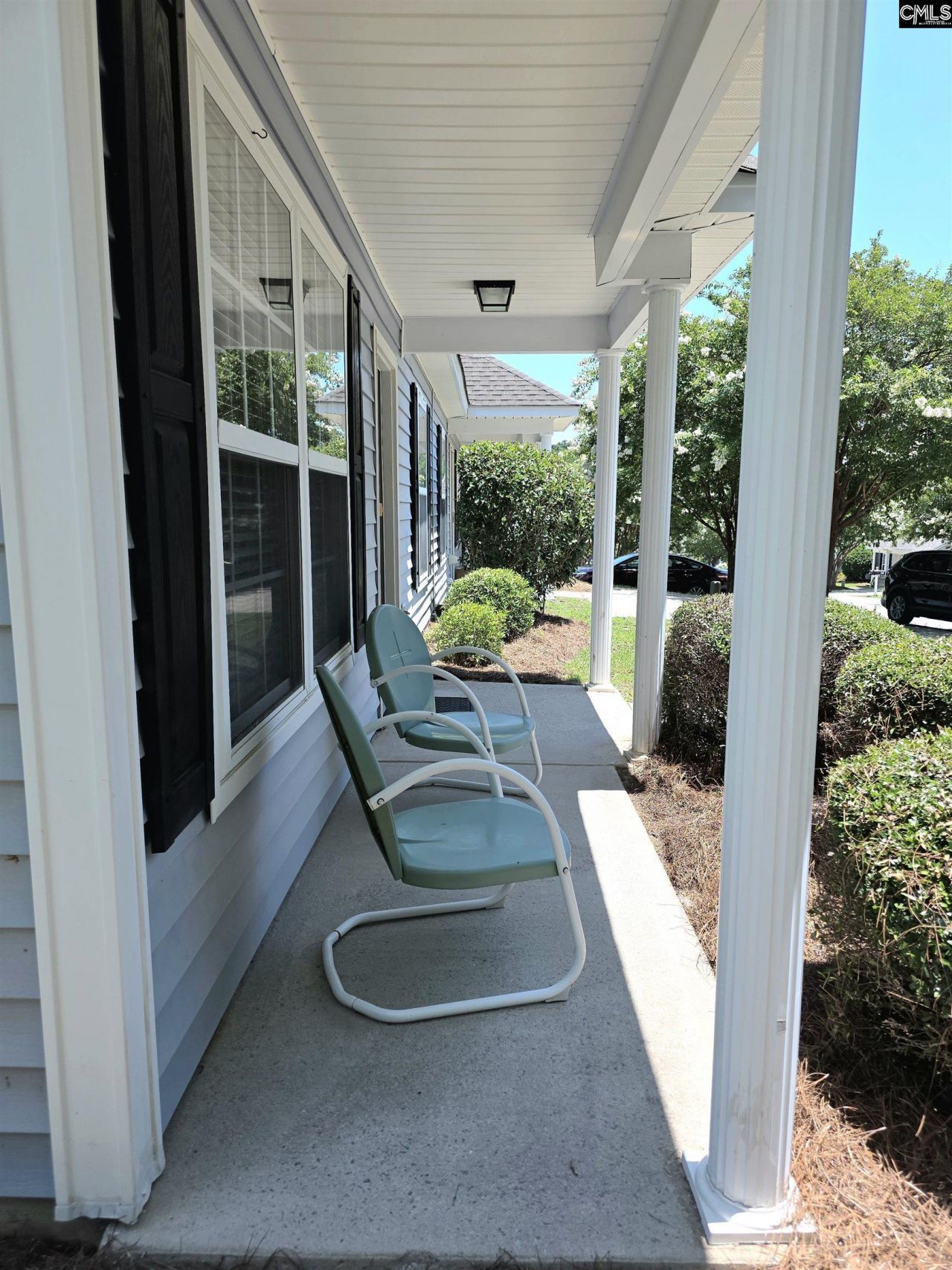 101 Weatherstone Road  Photo 4