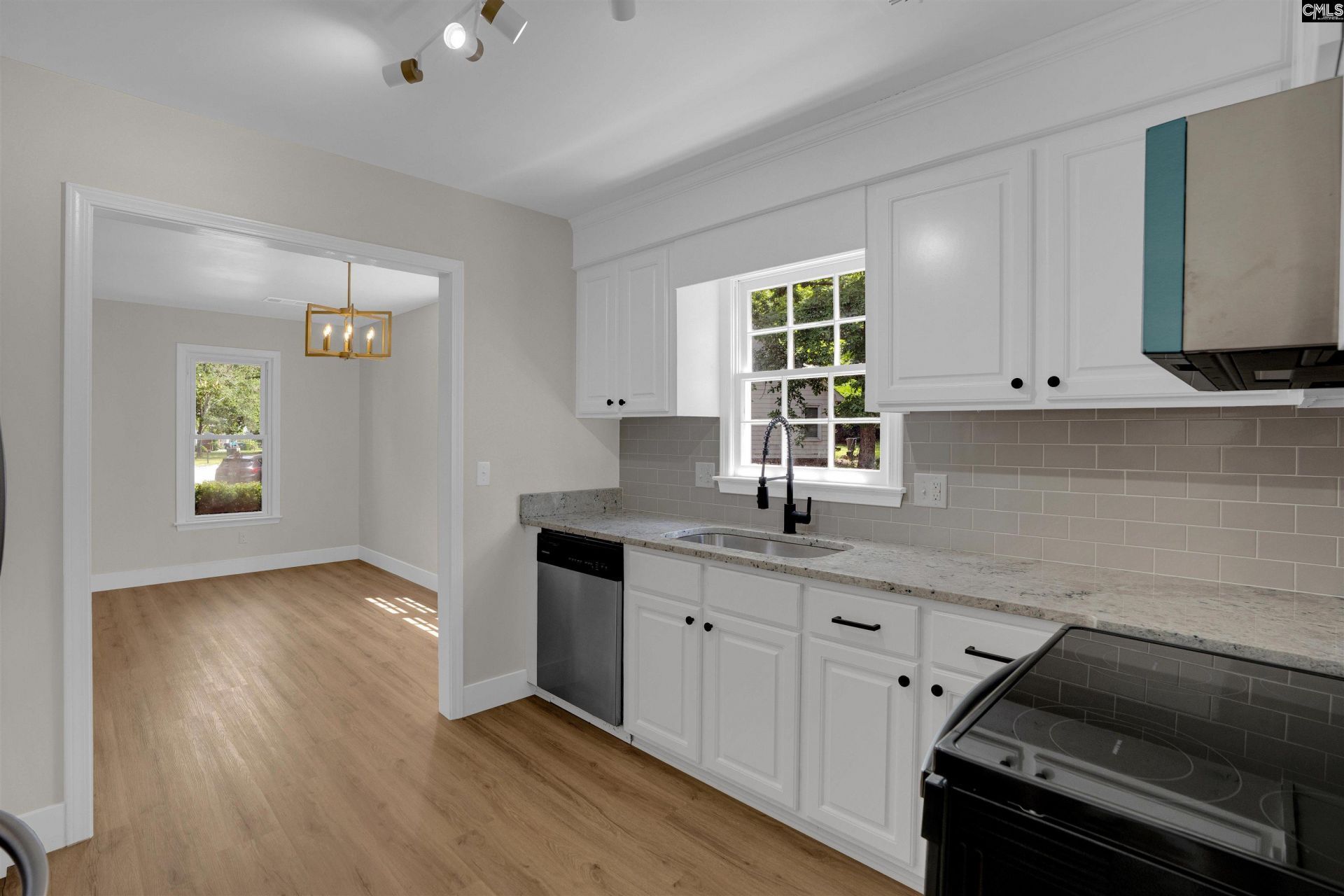 394 Wharfsdale Road Photo 10