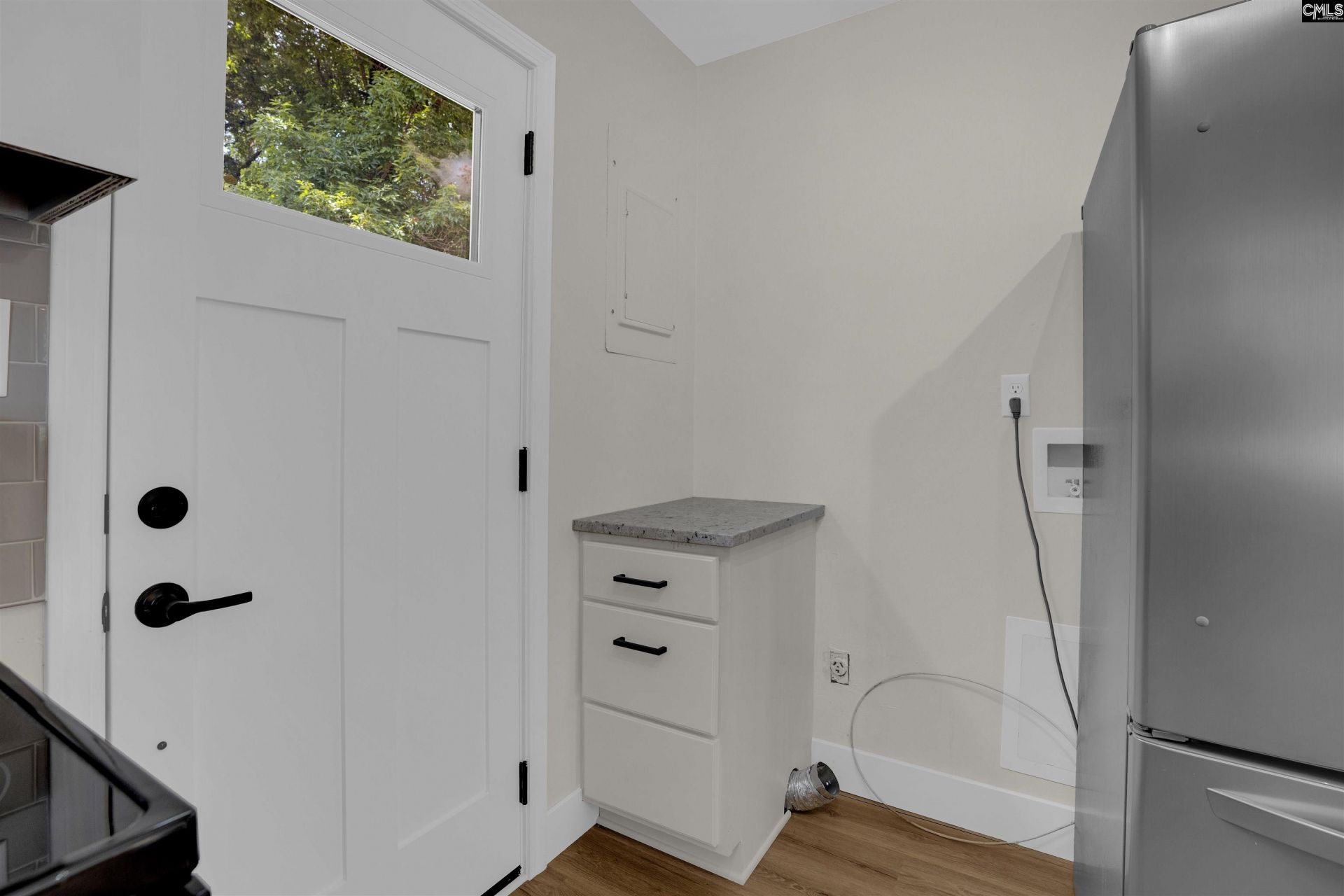 394 Wharfsdale Road Photo 12