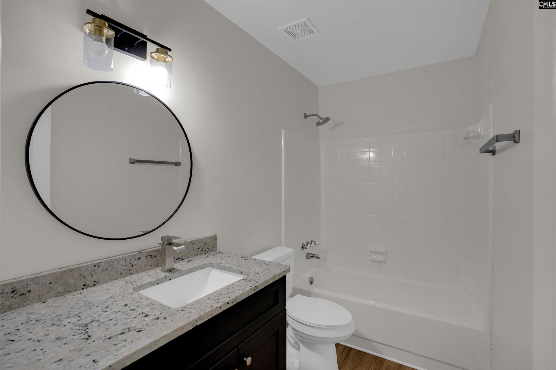 394 Wharfsdale Road Photo 21