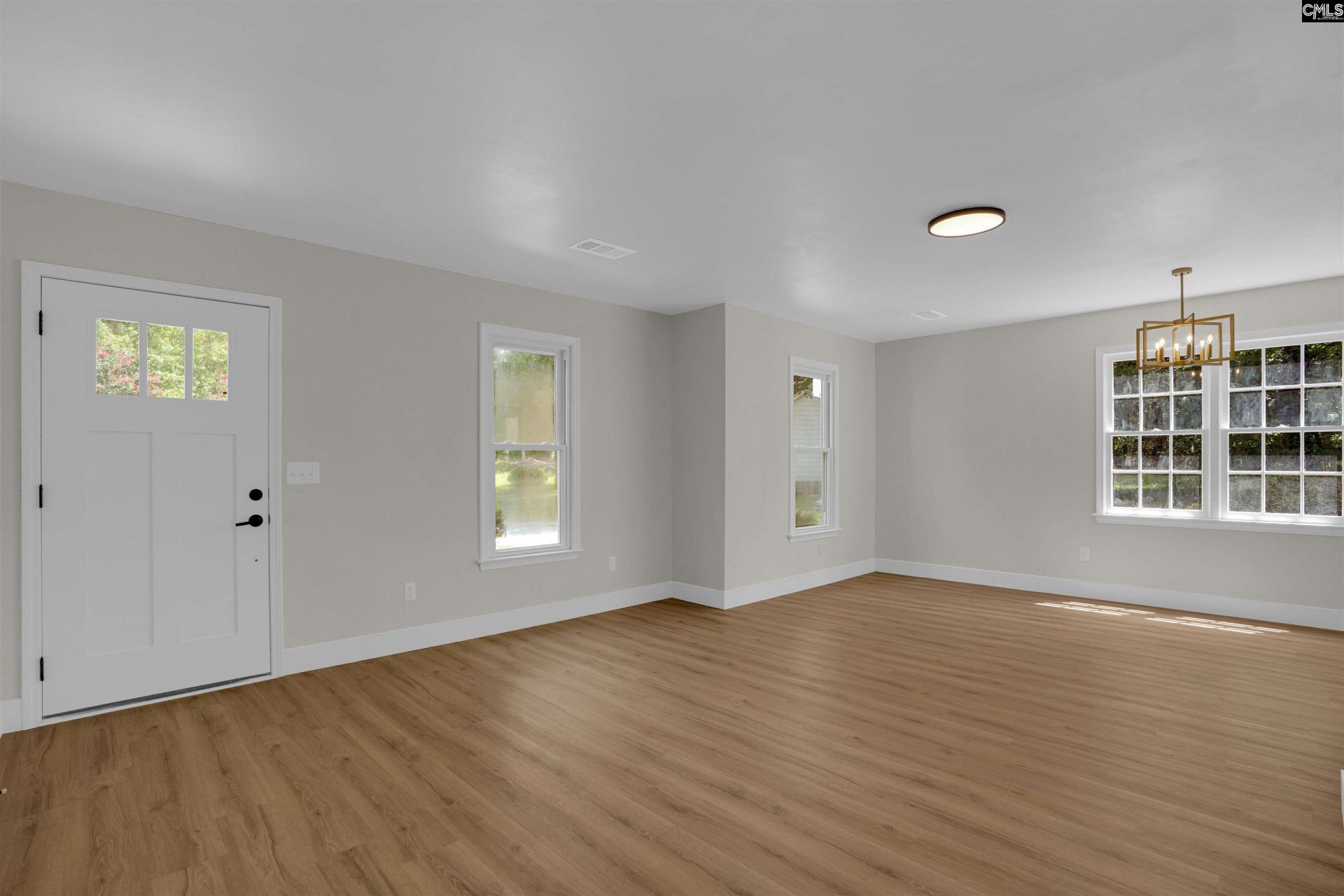 394 Wharfsdale Road Photo 4