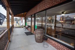 2587 N Highway 1  photo 4