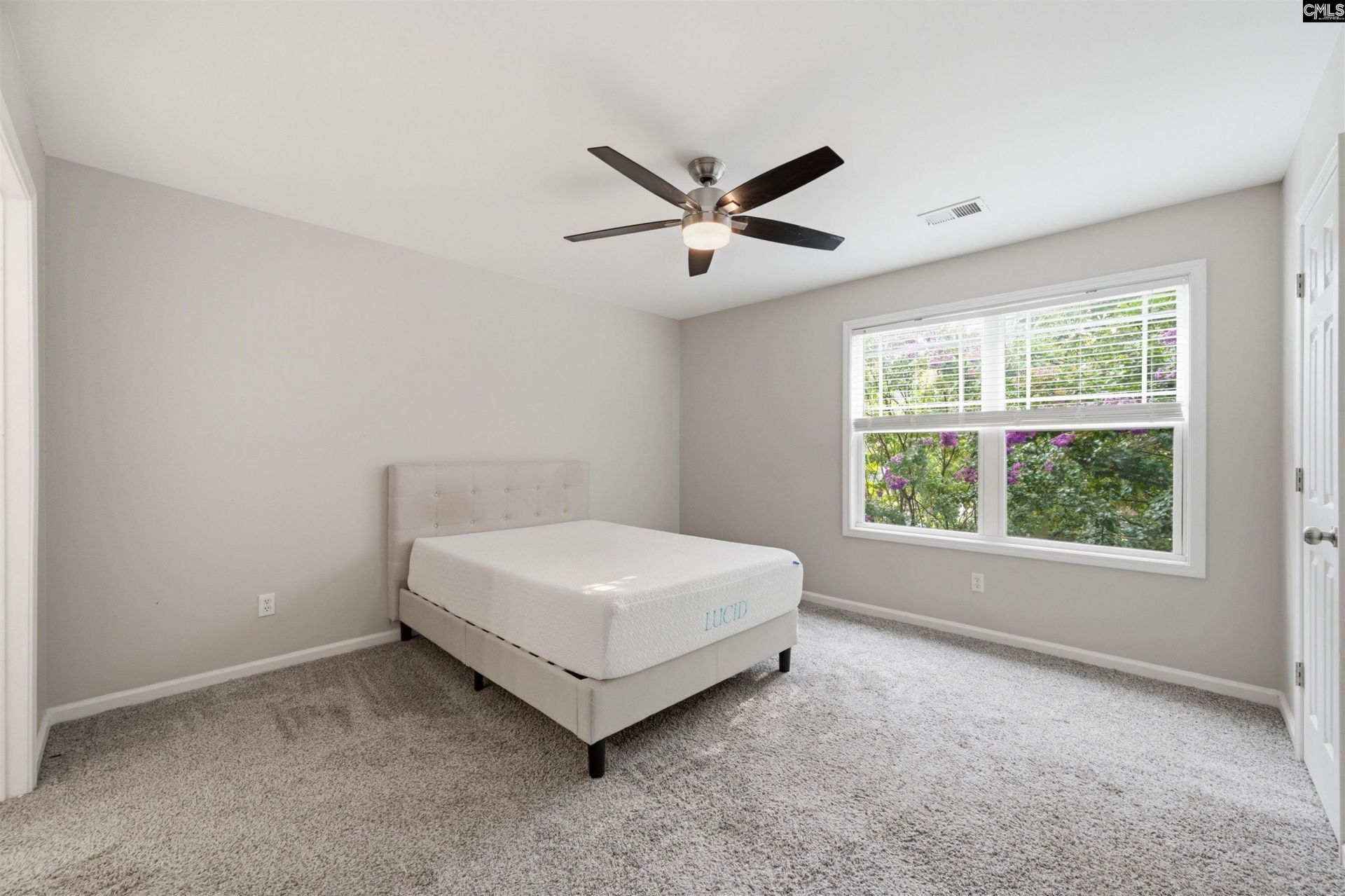 827 Forest Park Road Photo 15