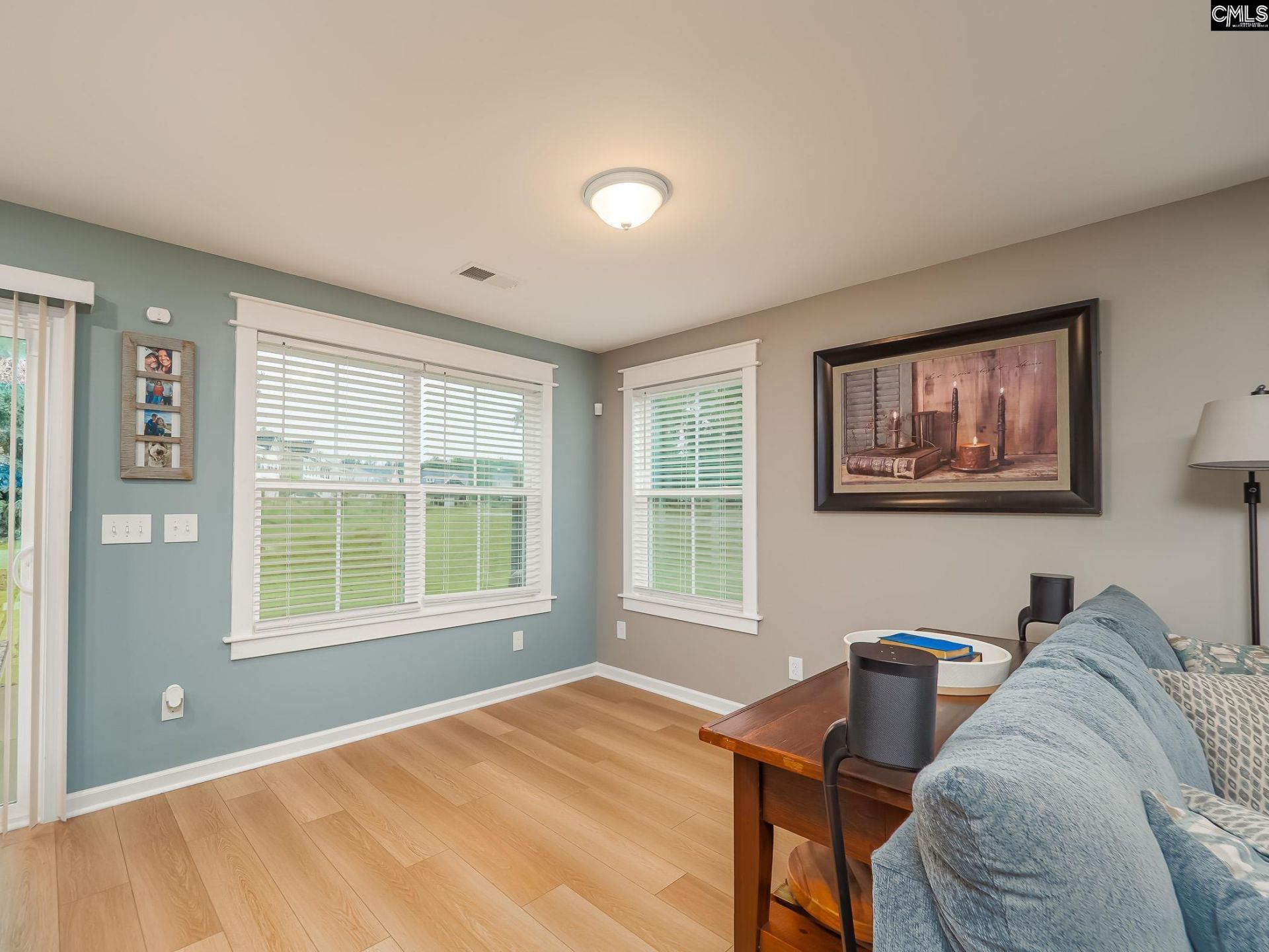 216 Flatsedge Court Photo 6