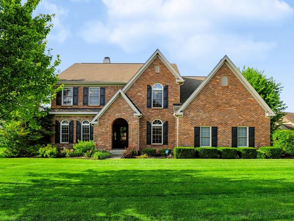8765 Lily Court, Zionsville, IN 46077