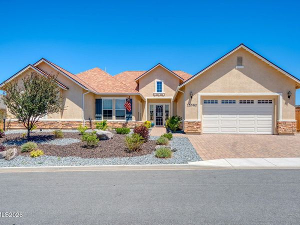 11562 Hacienda Ridge Way, Sparks, NV 89441
