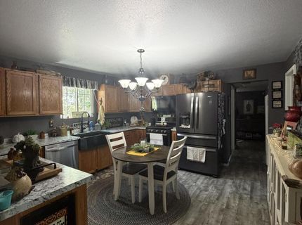 222 E 3rd Street, Battle Mountain, NV 89820 Photo