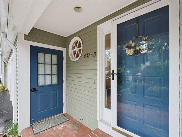 431 Main St, Unit 3, Medfield, MA 02052