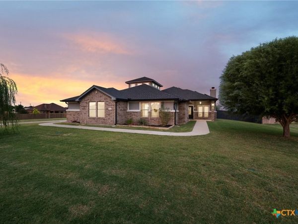 9407 Bozon Hill Drive, Salado, TX 76571