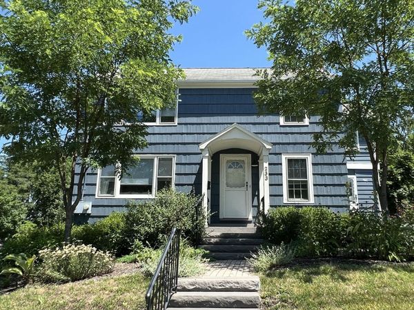 233 Main Street, New Paltz, NY 12561