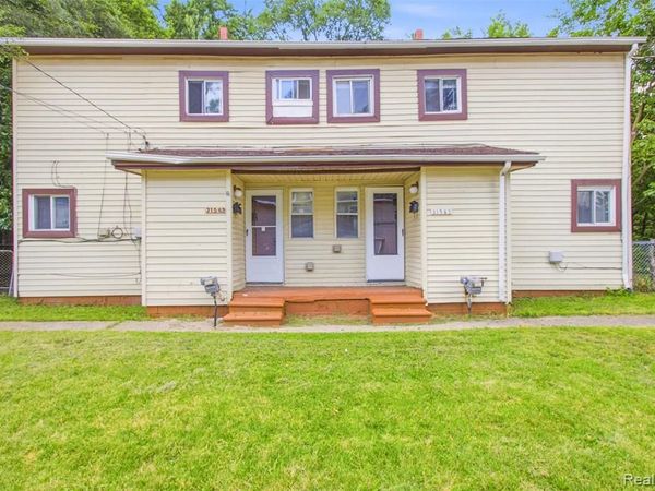 31563 Alpena Court , Westland, MI 48186