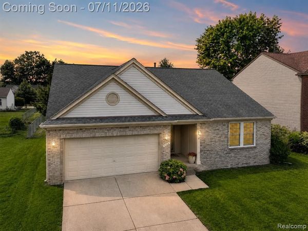 6564 Enchanted Drive, Ypsilanti Twp, MI 48197