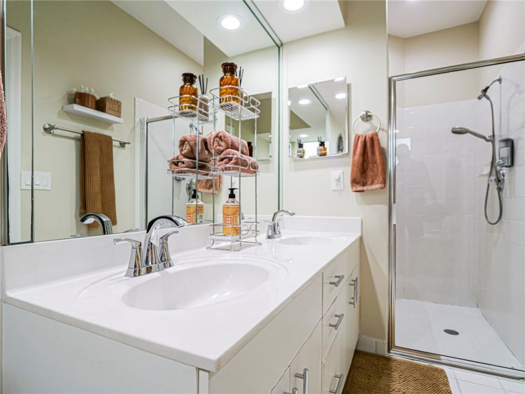 1863 Easthampton Terrace, Vero Beach, FL 32966 Photo