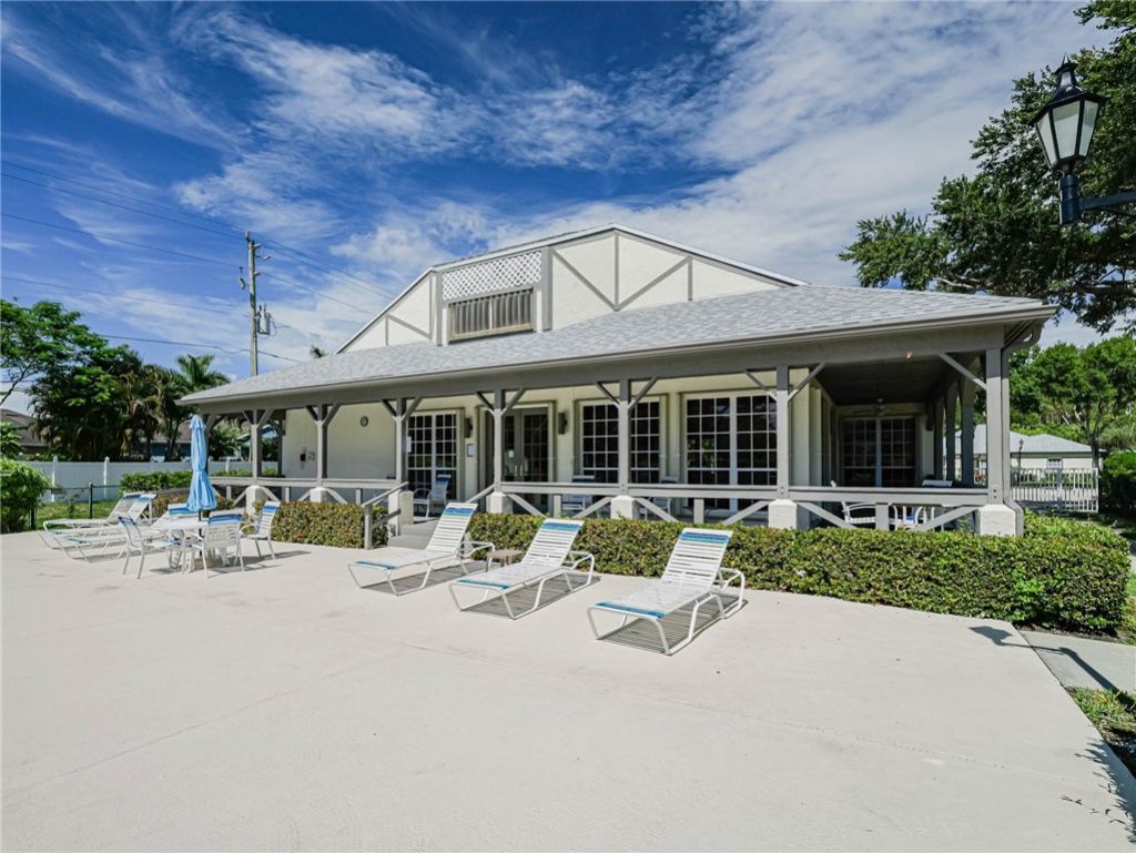 1863 Easthampton Terrace, Vero Beach, FL 32966 Photo