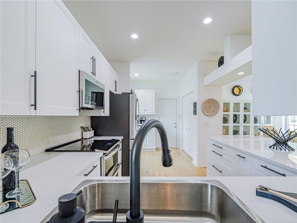 1863 Easthampton Terrace, Vero Beach, FL 32966 Photo