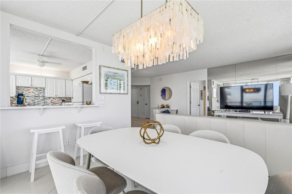3554 Ocean Drive, Unit 702s, Vero Beach, FL 32963 Photo