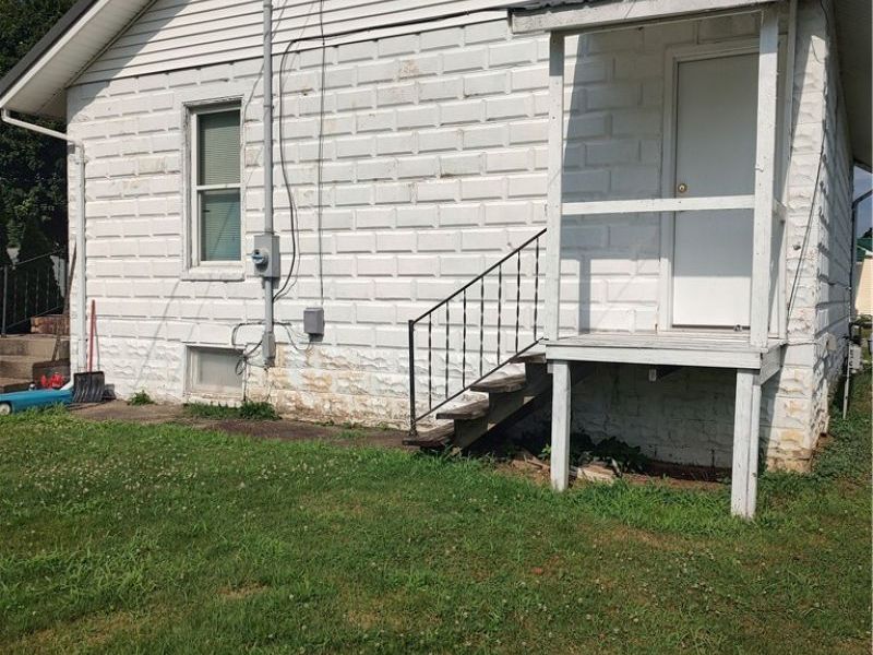 602 Oxford Avenue, Newcomerstown, OH 43832 Photo 10