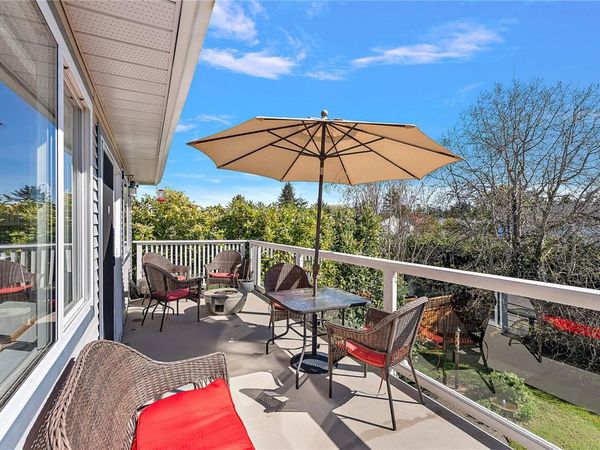 10347 Bowerbank Rd , Sidney, BC V8L 3L6