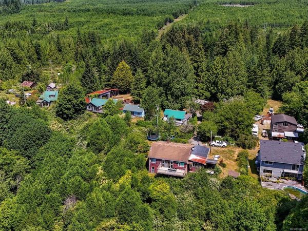 11720 West Coast Rd, Sooke, BC V9Z 1L1