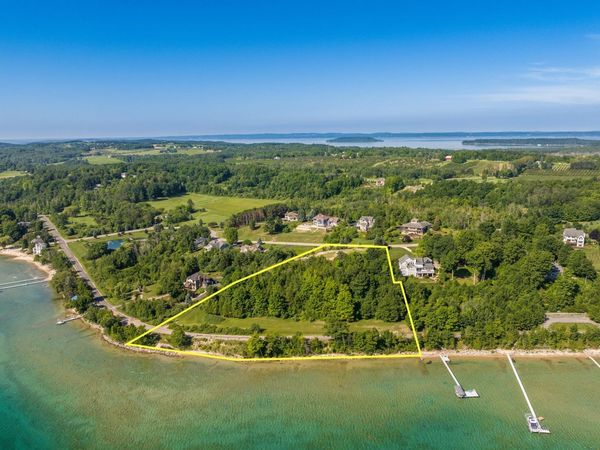 14750 Mallard Drive, Traverse City, MI 49686