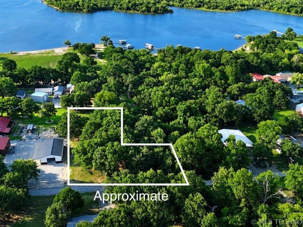 2 E 1166 Road, Eufaula, OK 74432