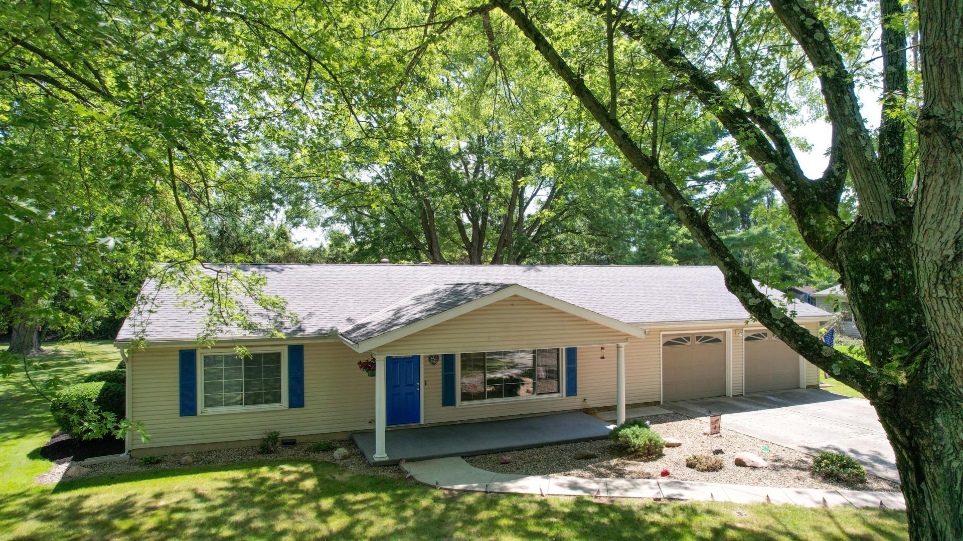 1004 Adare Road , Marion, OH 43302 Main Photo