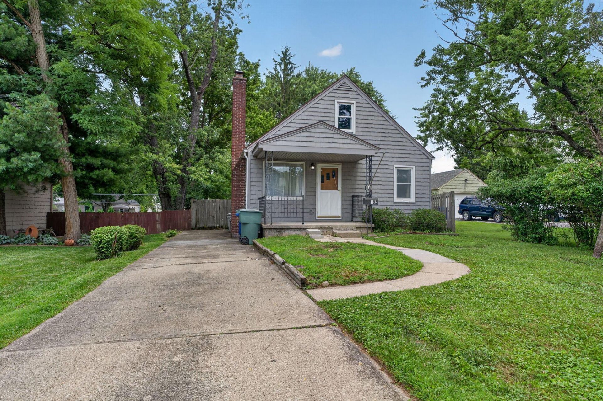192 E Lincoln Avenue, Columbus, OH 43214 Main Photo
