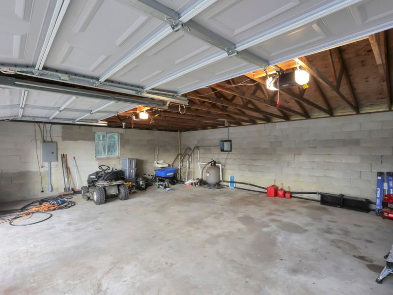 930 Lake Road SE, Lancaster, OH 43130 Photo 38