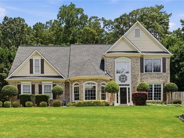 5555 Saddle Tree Court, Buford, GA 30518