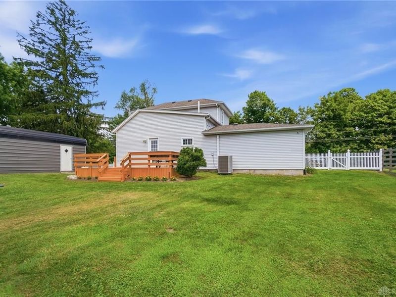 8871 W National Road, Bethel Township, OH 45344 Photo 28