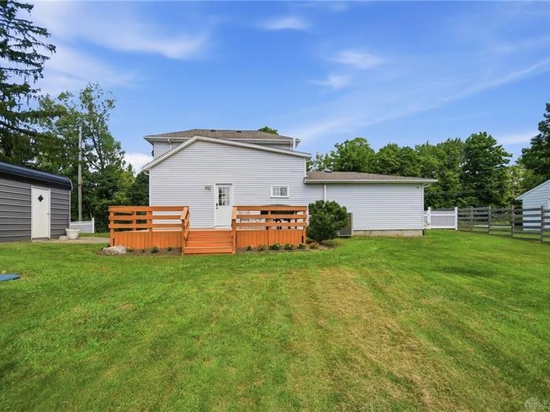 8871 W National Road, Bethel Township, OH 45344 Photo 29