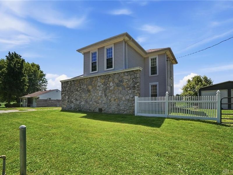 8871 W National Road, Bethel Township, OH 45344 Photo 3