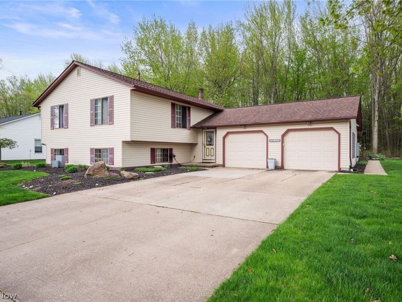8330 Quail Point Lane, Mentor, OH 44060 Photo 29