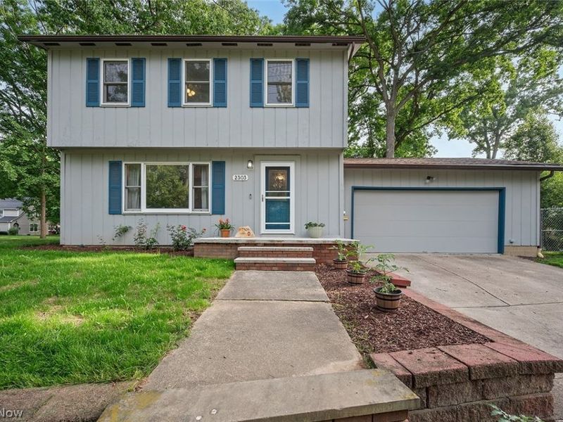 2303 18th Street, Cuyahoga Falls, OH 44223 Photo 1