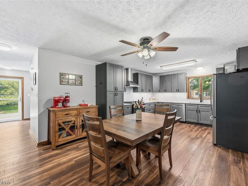 2303 18th Street, Cuyahoga Falls, OH 44223 Photo 6