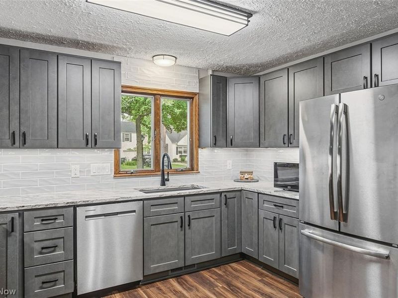 2303 18th Street, Cuyahoga Falls, OH 44223 Photo 7