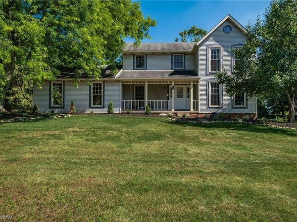 4325 Larchwood Circle NW, Canton, OH 44718