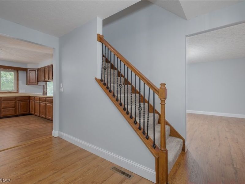 4325 Larchwood Circle NW, Canton, OH 44718 Photo 24