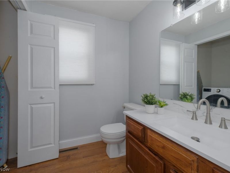 4325 Larchwood Circle NW, Canton, OH 44718 Photo 25