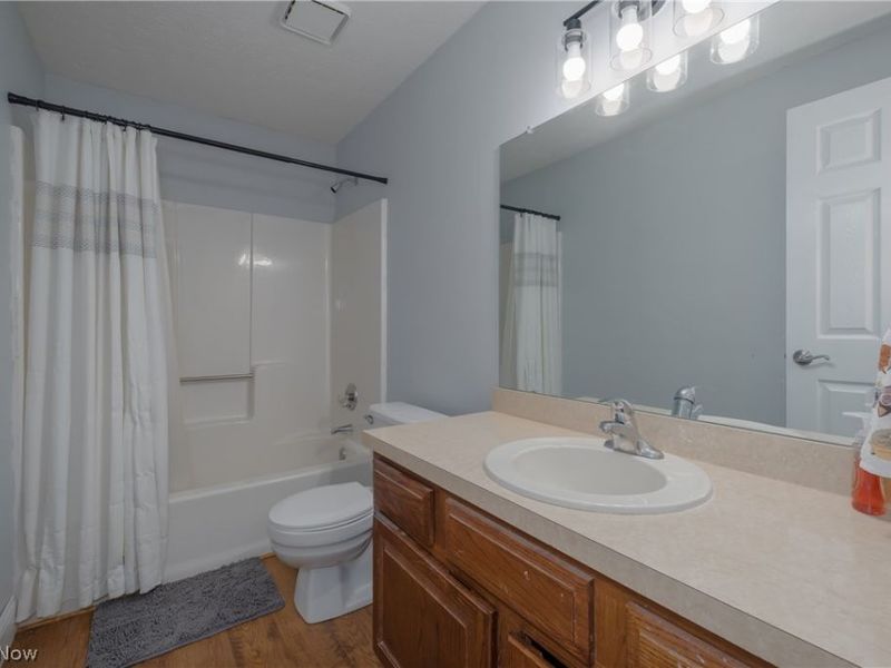 4325 Larchwood Circle NW, Canton, OH 44718 Photo 37