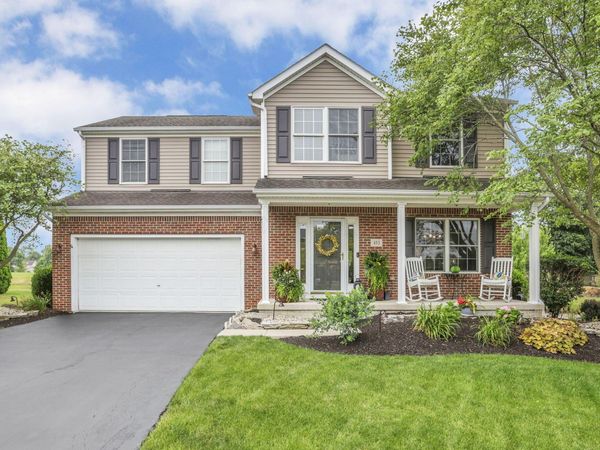 453 Triple Crown Way , Marysville, OH 43040