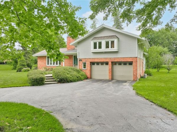 395 Ridgemont Drive , Rochester, NY 14626