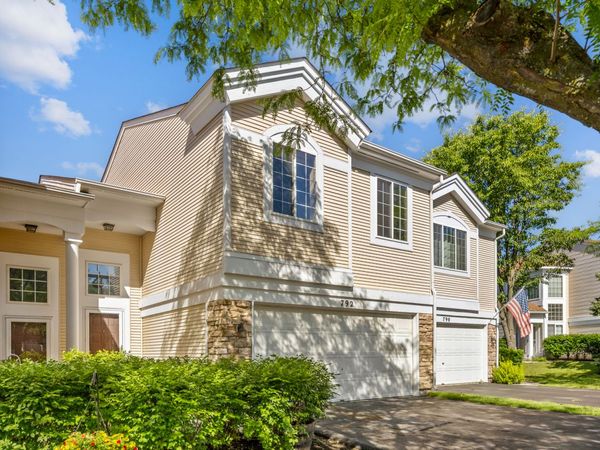 792 Mesa Drive , Unit 792, Elgin, IL 60123