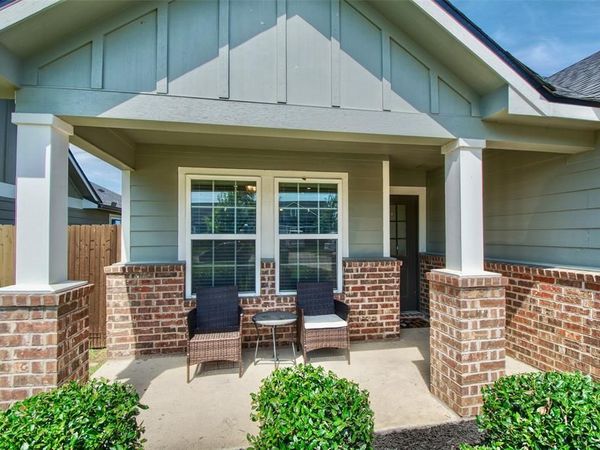 429 Travis Drive, McGregor, TX 76657