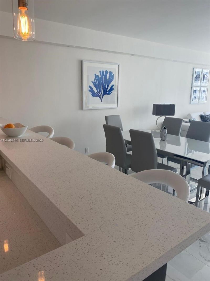 5601 Collins Ave, Unit 722, Miami Beach, FL 33140 Photo