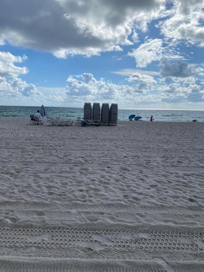 5601 Collins Ave, Unit 722, Miami Beach, FL 33140 Photo