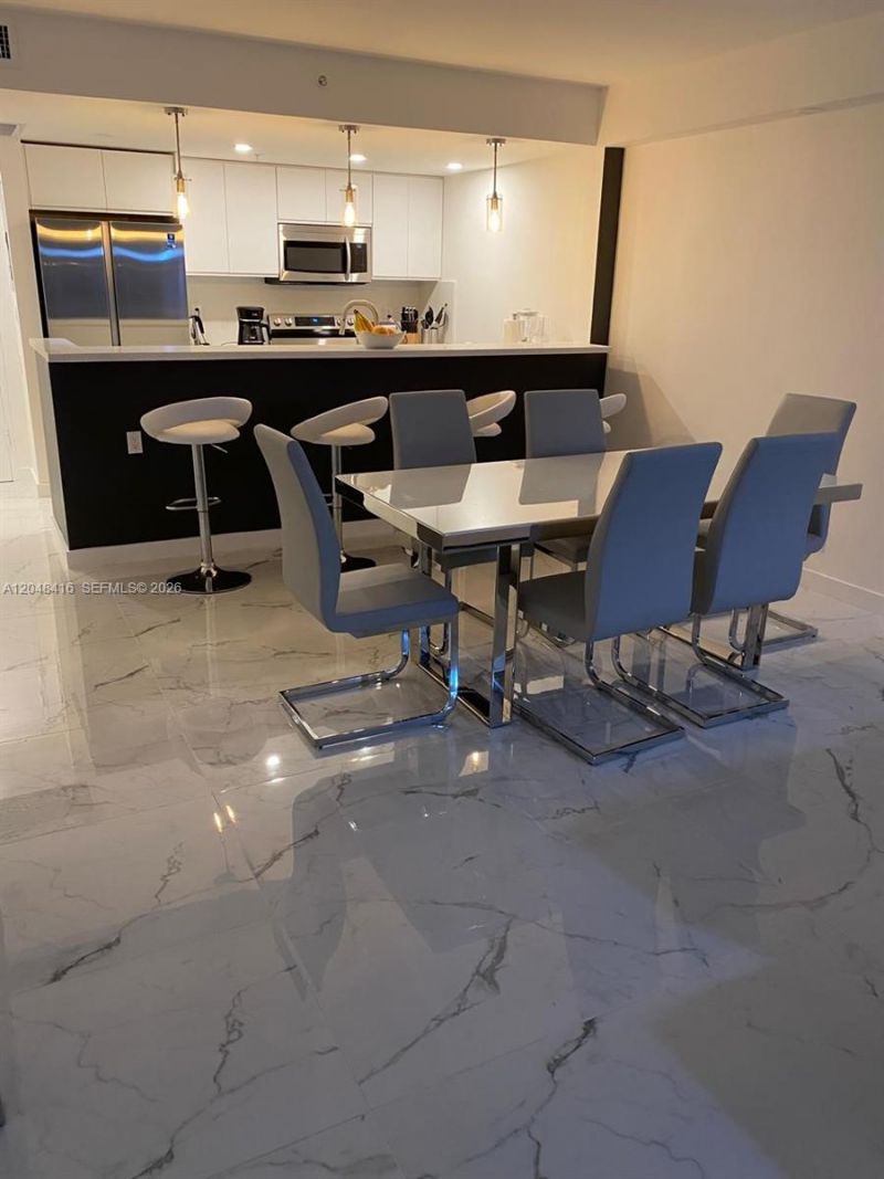 5601 Collins Ave, Unit 722, Miami Beach, FL 33140 Photo