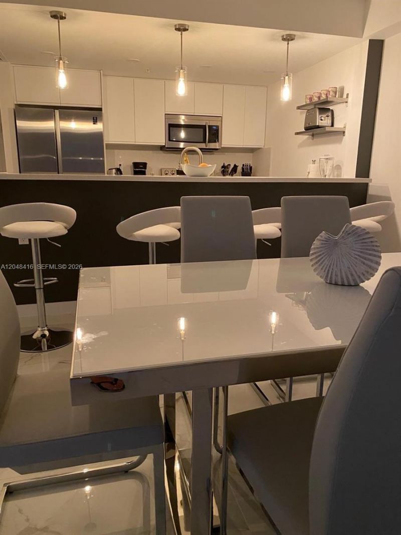5601 Collins Ave, Unit 722, Miami Beach, FL 33140 Photo